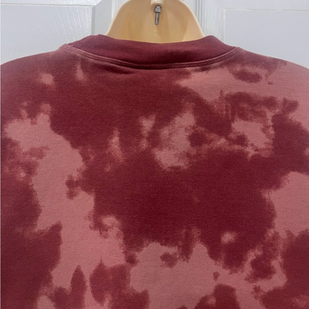 Varley Erwin Sweatshirt Deep Rose Tie-Dye -
Small Casual - EUC - Picture 10 of 13